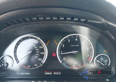 2017 BMW X3 xDrive28I из США, поврежденный, VIN 5UXWX9C5XH0T05856